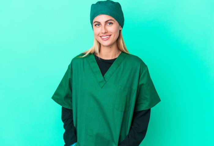 Vétérinaire : pourquoi la tenue de travail est essentielle ?